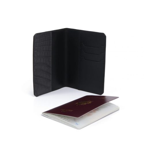 Passport Cover in Crocodile Niloticus