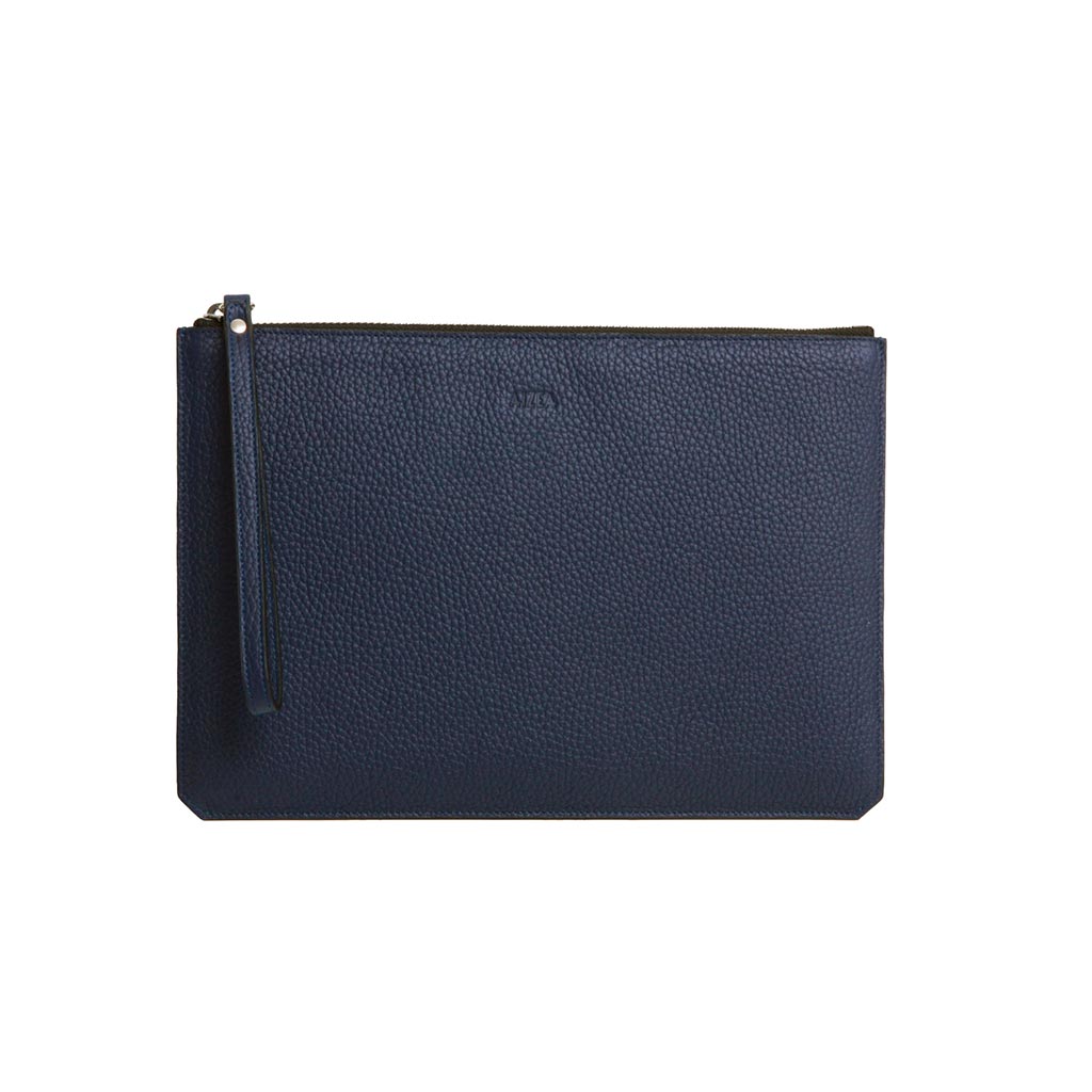 #1018-marine pochette taurillon marine